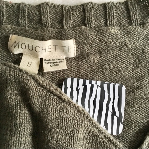 Urban Outfitters Olive Half Sleeve Sweater Top NWT - Picture 7 of 7